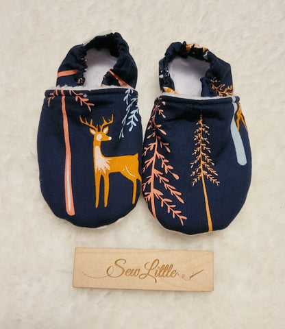 Navy Deer - Size 6.5 toddler, 12 to 18 month slippers