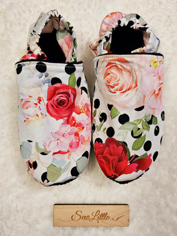 Floral Dot- Size 2 Youth Slippers