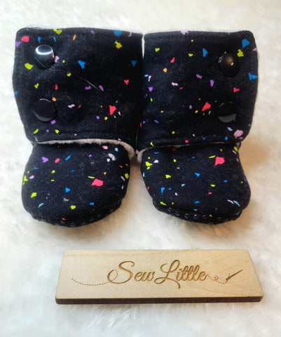 Black with rainbow spots - Size 2.5 baby, 3 to 6 month booties