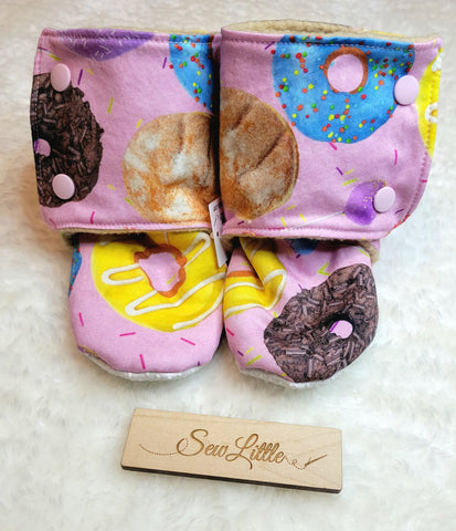 Donut - Size 8 toddler, 18 to 24 month booties