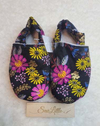 Black with Gold Floral - Size 9 Toddler Slippers