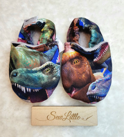 T Rex - Size 5 baby, 9 to 12 month slippers
